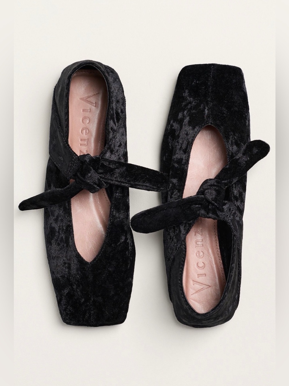 Vicenza Bow Black Velvet Tie-Front Ballet Flats Size 7.5 NIB